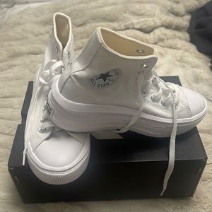 White converse brand new